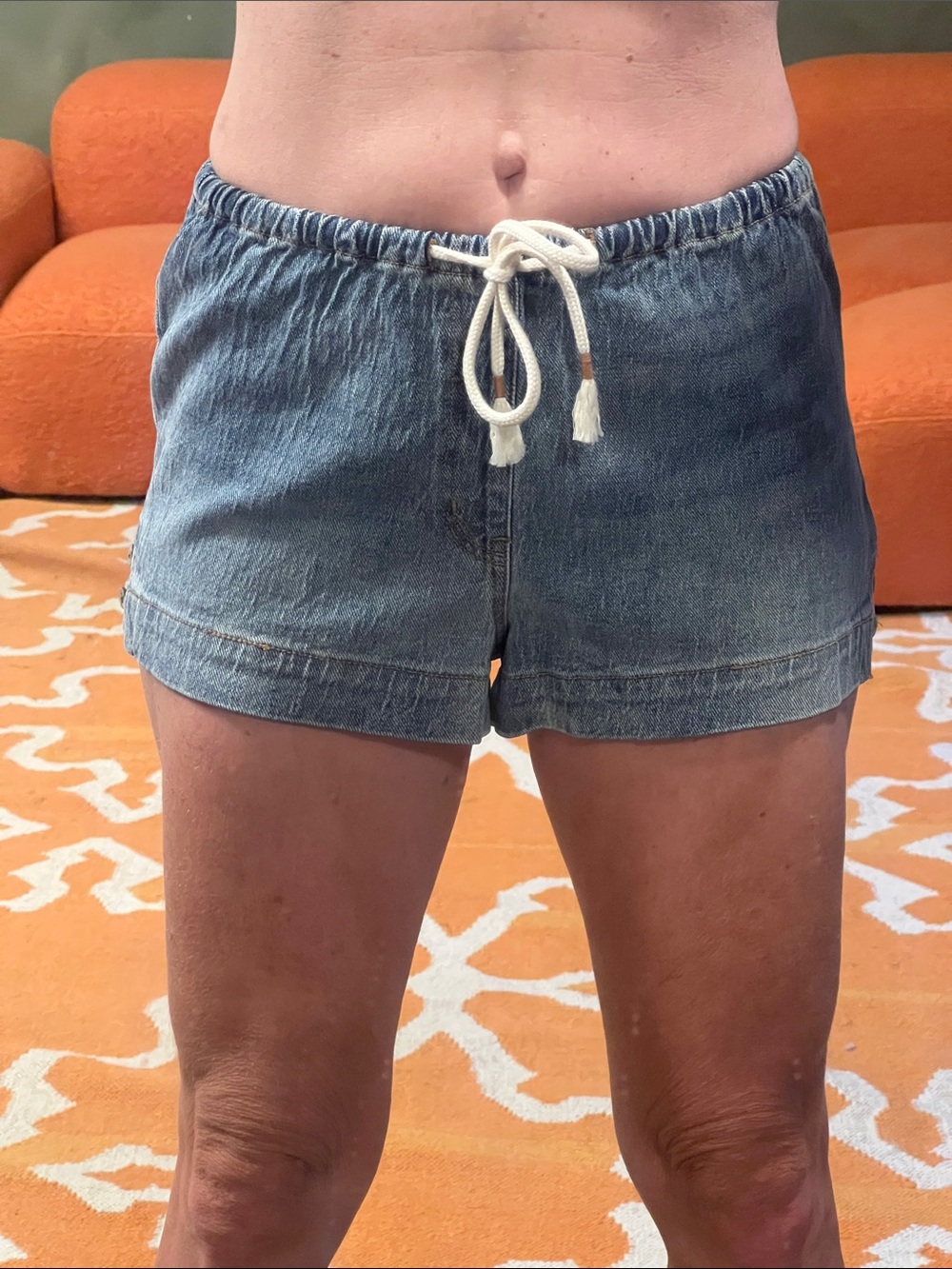ROXY Elastic drawstring denim pull on shorts in Tidal Escape wash size S